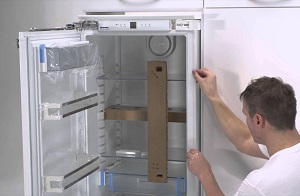 Установка встраиваемого холодильника в Пятигорске
